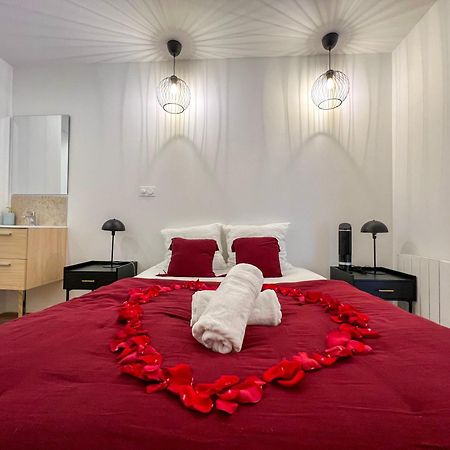 Bibemus Casa Maja - Baignoire Balneo - Parking - Terrasse Apartment Сент Етиен Екстериор снимка