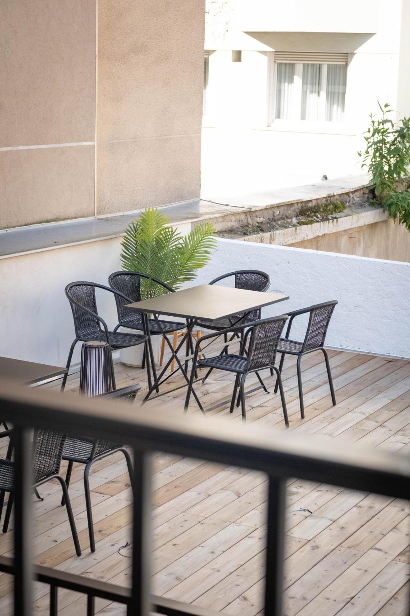 Bibemus Casa Maja - Baignoire Balneo - Parking - Terrasse Apartment Сент Етиен Екстериор снимка