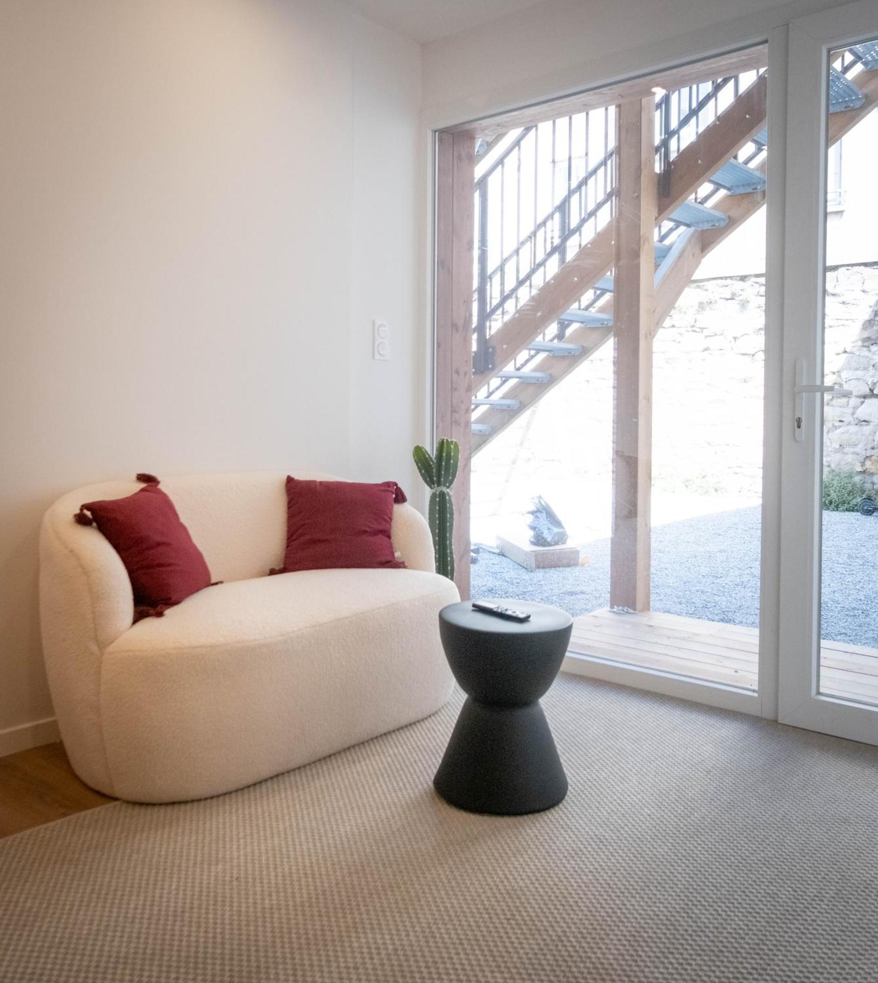 Bibemus Casa Maja - Baignoire Balneo - Parking - Terrasse Apartment Сент Етиен Екстериор снимка