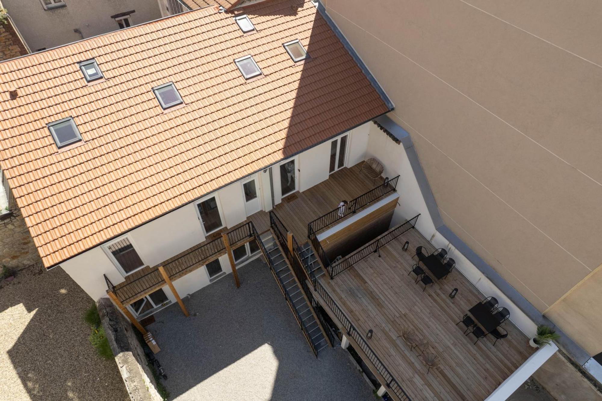 Bibemus Casa Maja - Baignoire Balneo - Parking - Terrasse Apartment Сент Етиен Екстериор снимка
