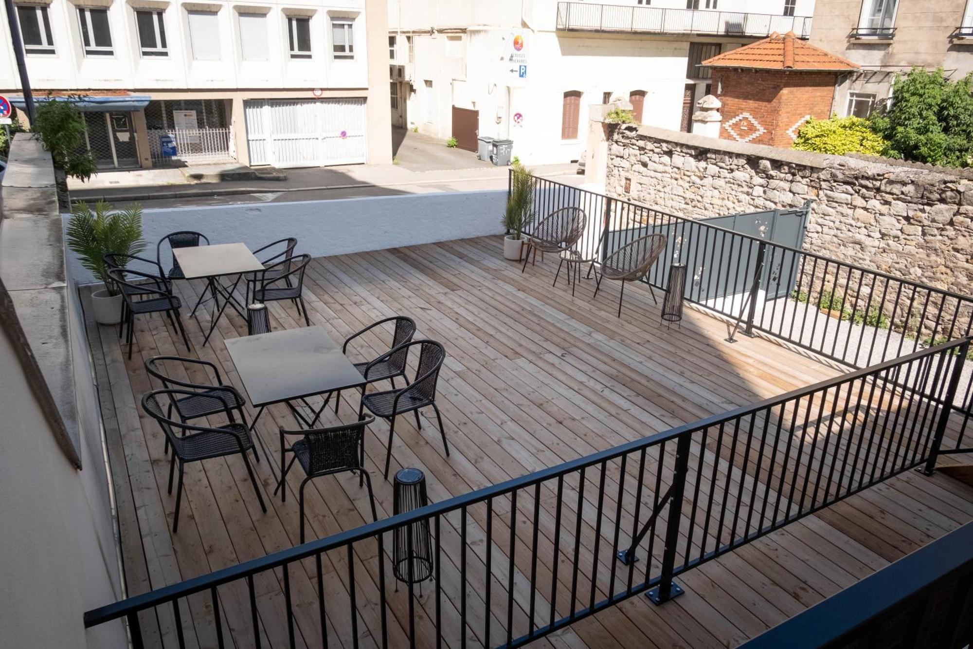 Bibemus Casa Maja - Baignoire Balneo - Parking - Terrasse Apartment Сент Етиен Екстериор снимка