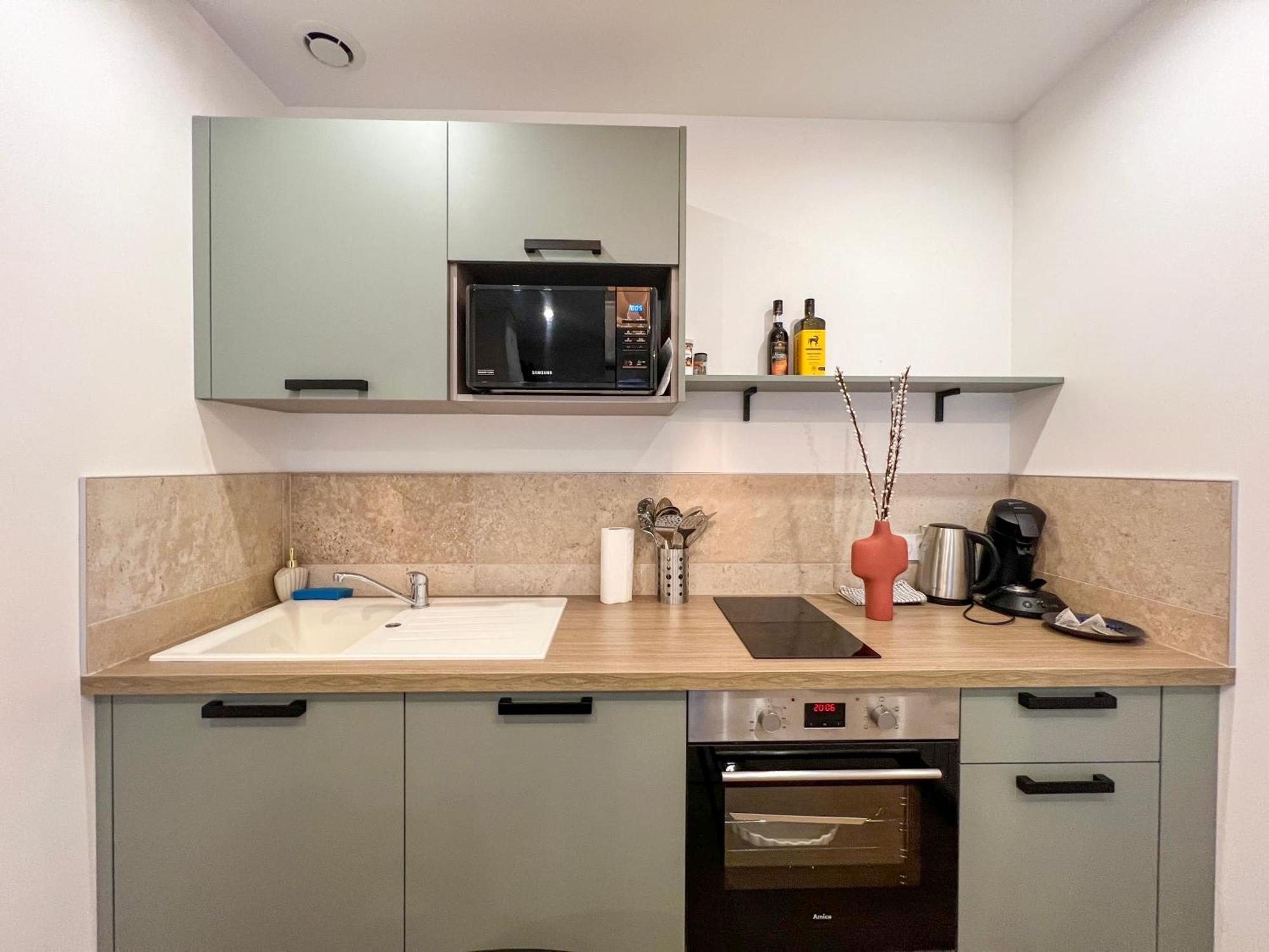 Bibemus Casa Maja - Baignoire Balneo - Parking - Terrasse Apartment Сент Етиен Екстериор снимка